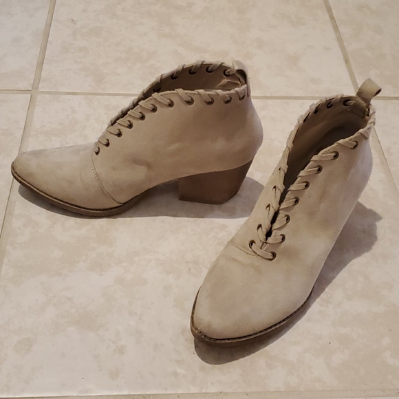 Coconuts by Matisse Shoes - Taupe ankle boots with lace detail